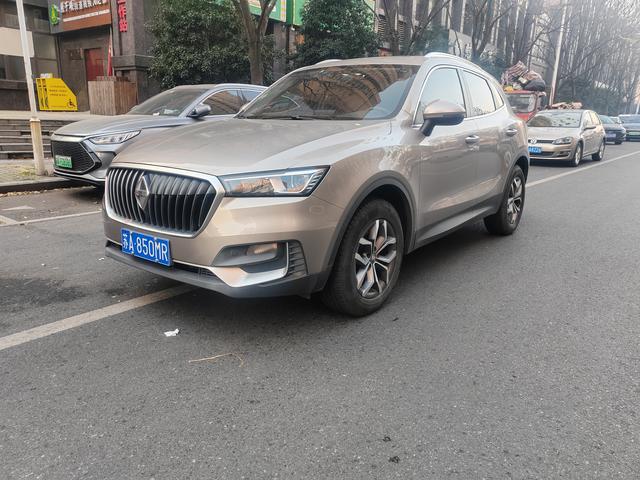 Borgward BX5