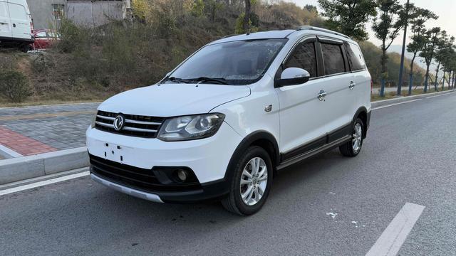 Dongfeng Fengon 360