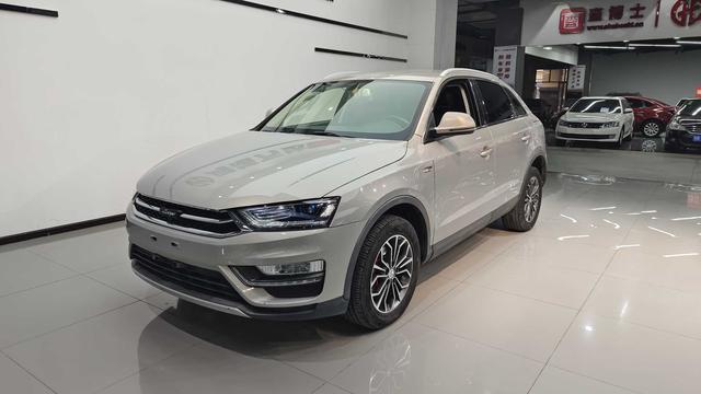 Zotye SR7