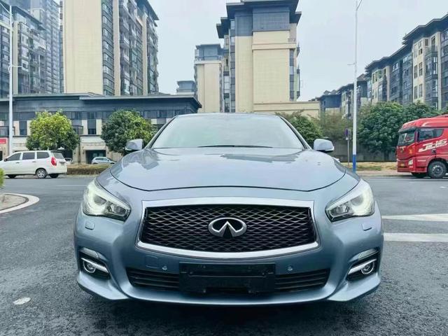 Infiniti Q50L