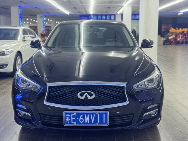 Infiniti Q50L