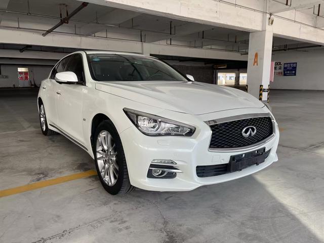 Infiniti Q50L