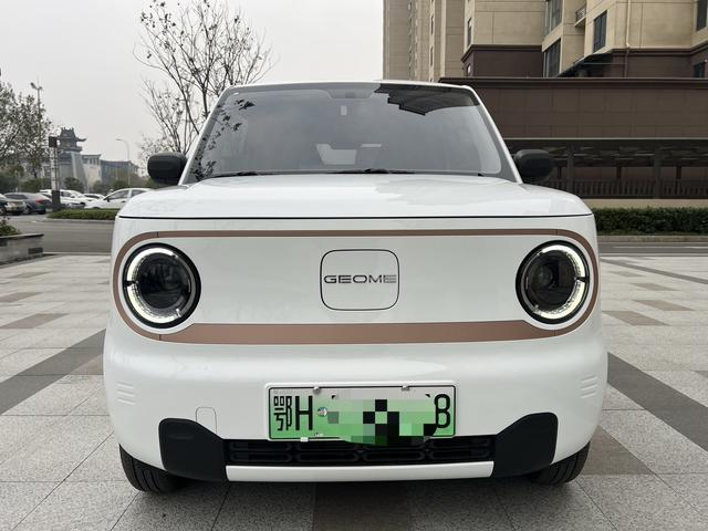 Geely Panda