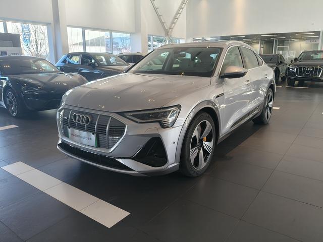 Audi e-tron Sportback (imported)