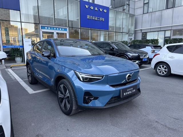 Volvo C40 EV