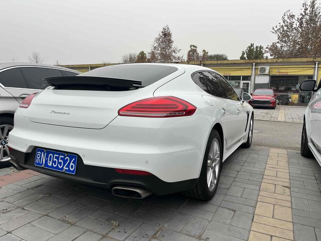 Porsche Panamera