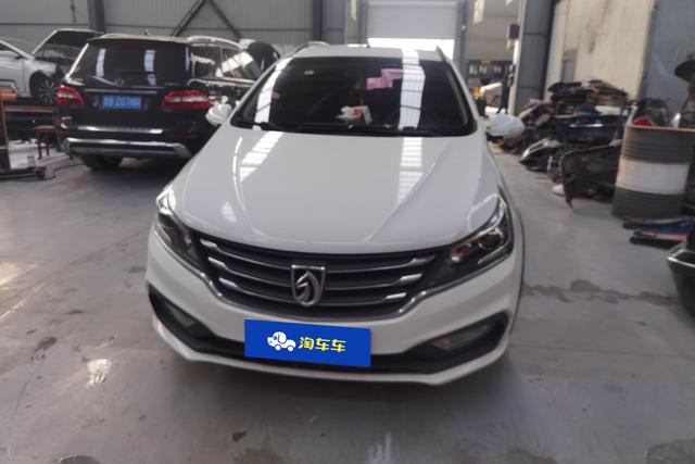 Baojun 310W