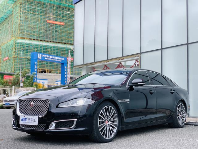 Jaguar XJ