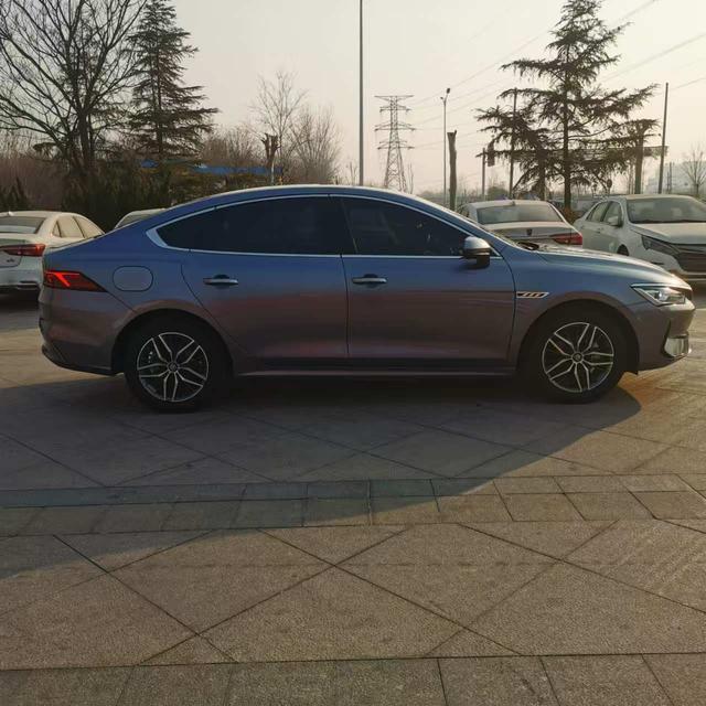 BYD Qin PLUS EV