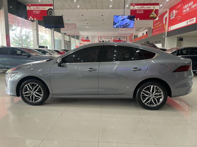 BYD Qin PLUS DM