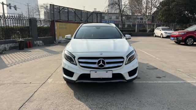 Mercedes-Benz GLA (imported)