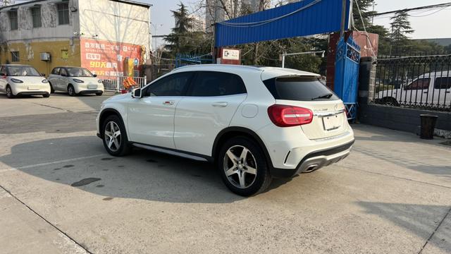 Mercedes-Benz GLA (imported)