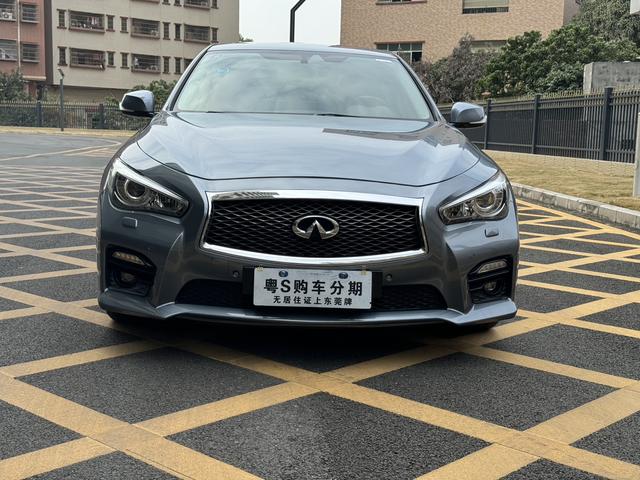 Infiniti Q50