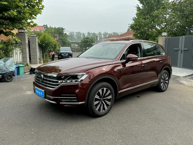 Volkswagen Touareg PHEV