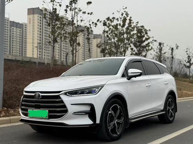 BYD Tang DM