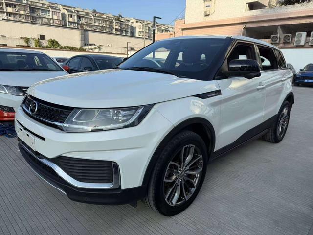 Lu Feng Landwind X7