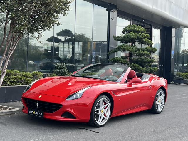 Ferrari California T