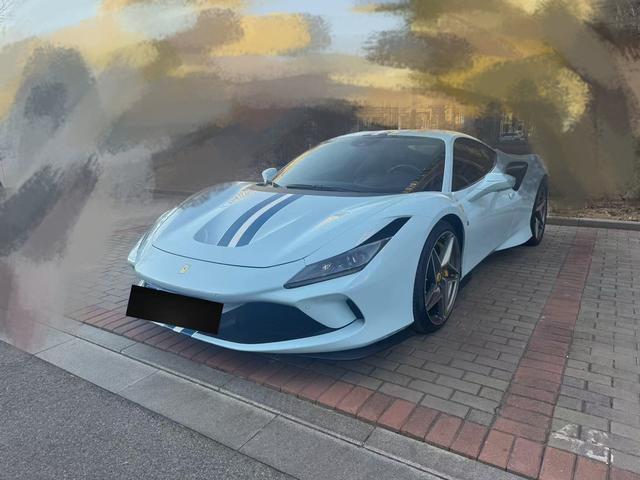 Ferrari F8