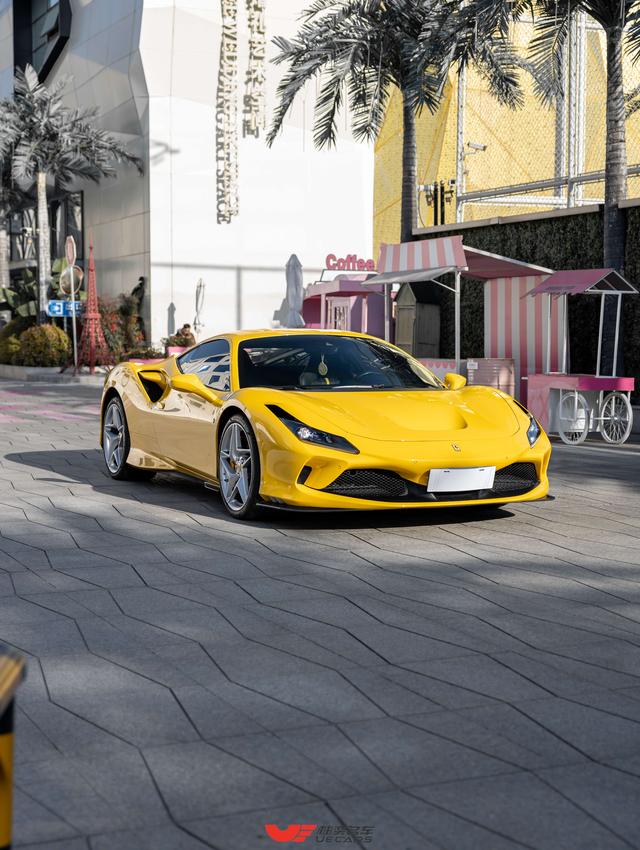 Ferrari F8