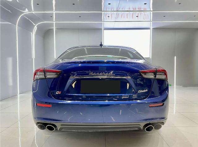 Maserati Ghibli