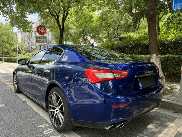 Maserati Ghibli