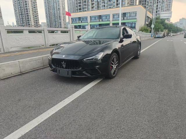 Maserati Ghibli