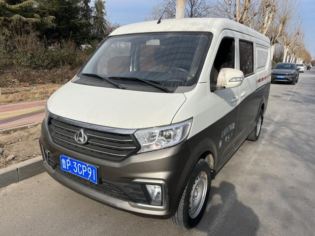 Changan span Cross Star V5