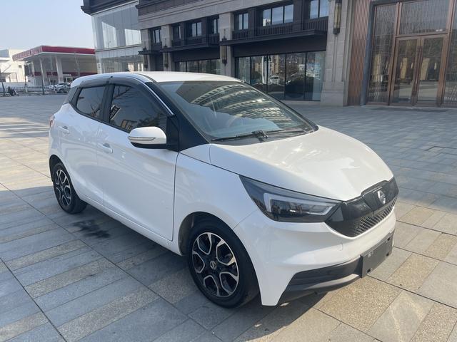 Jiangling Yizhi EV3