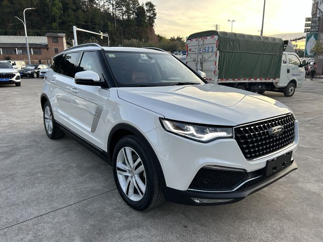 Zotye T700