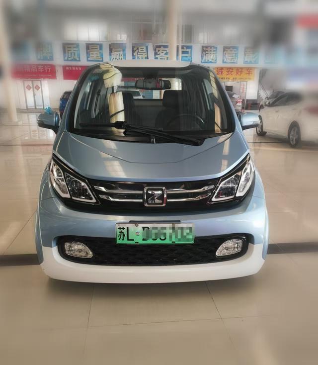 Zotye E200