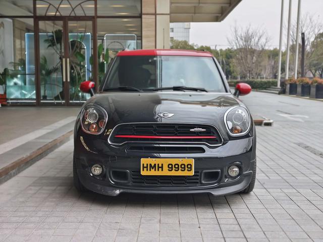 MINI JCW COUNTRYMAN