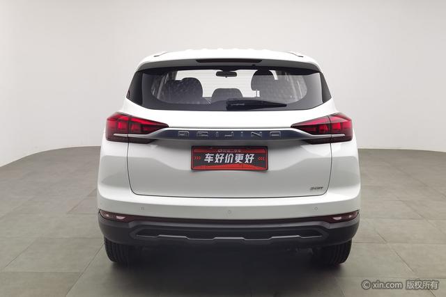 BAIC Beijing X3