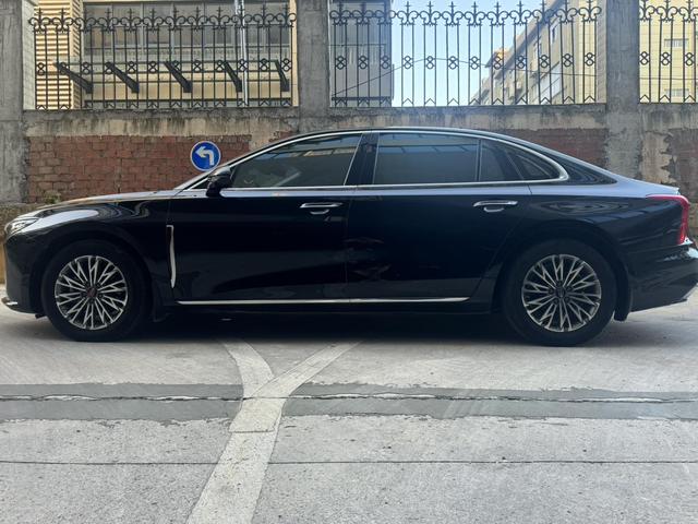 Hongqi H5