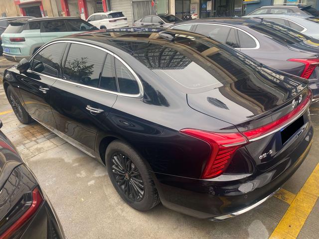 Hongqi H5