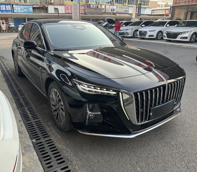 Hongqi H5