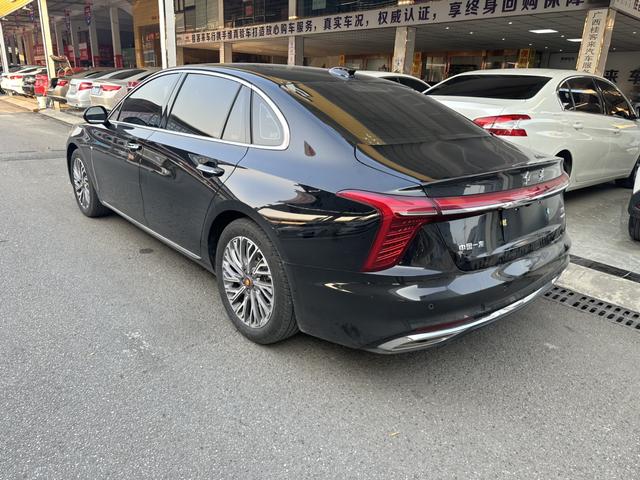 Hongqi H5