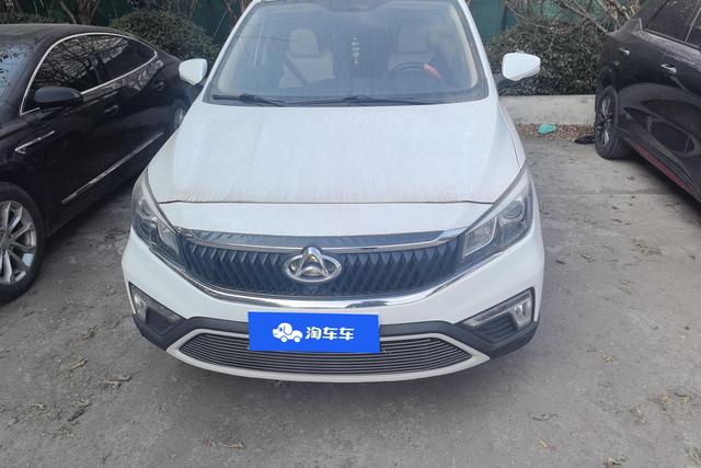 Oshan Changan Auchan A800