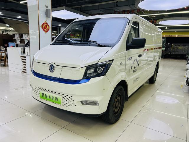 Dongfeng Yufeng EM27