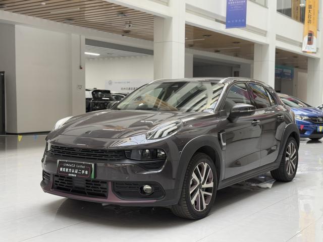 Lynk & Co 02 PHEV