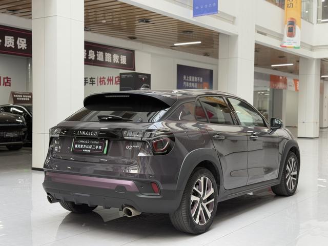 Lynk & Co 02 PHEV