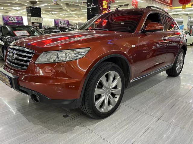 Infiniti FX