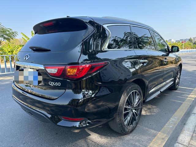 Infiniti QX60 (imported)