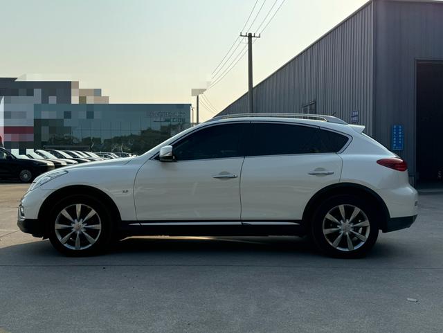 Infiniti QX50