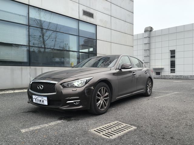 Infiniti Q50L