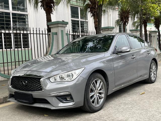 Infiniti Q50L