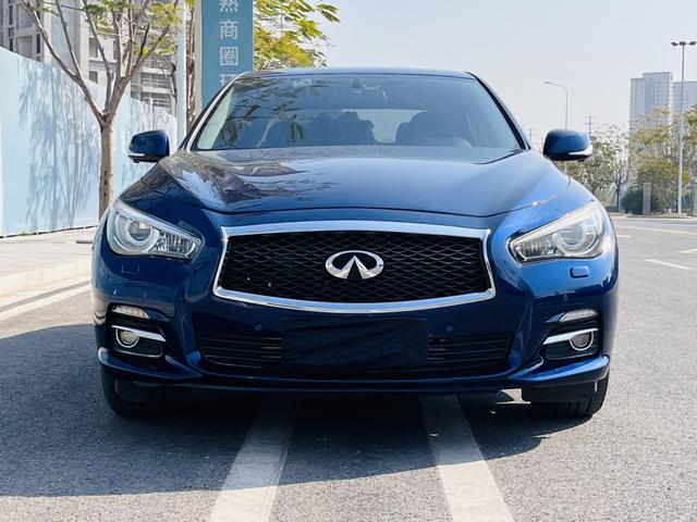 Infiniti Q50L