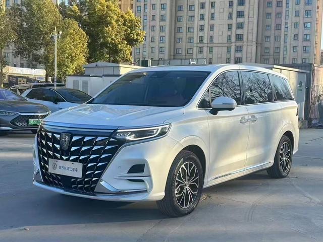 Roewe iMAX8 EV