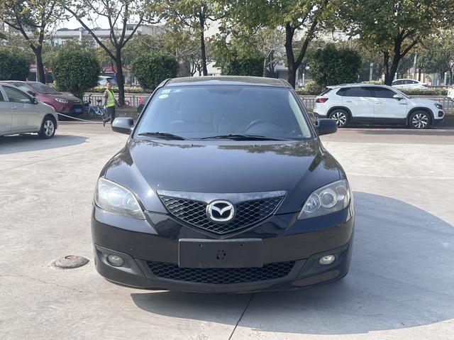 Mazda 3 (imported)