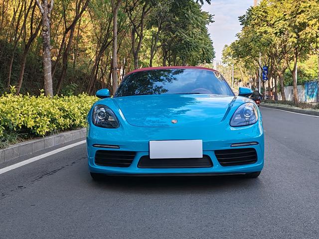 Porsche 718