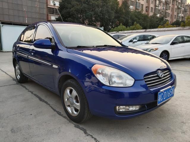 Hyundai Accent